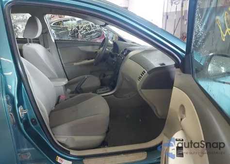 2010 Toyota Corolla Le z USA, uszkodzony, nr VIN JTDBU4EE8A9117797